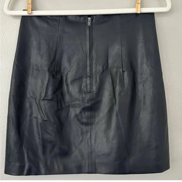 Revolve x GAUGE81 Umea Vegan Leather Mini Skirt - Black - Medium - Picture 4 of 7
